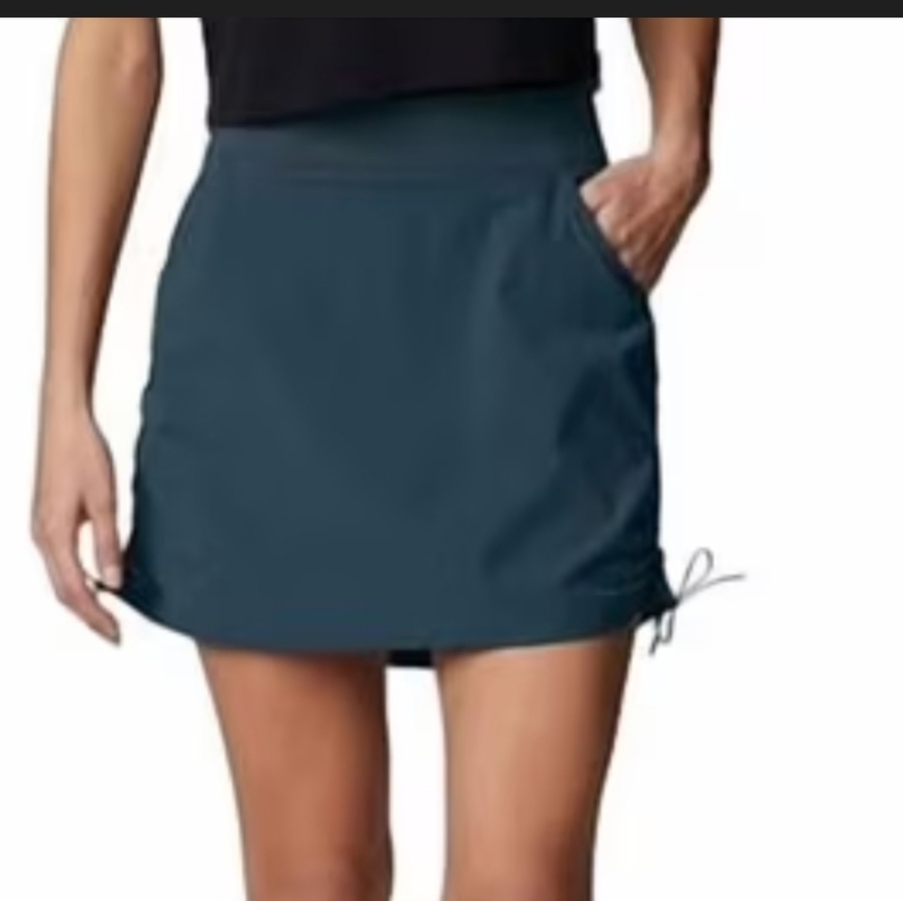 Columbia Women's Teal Drawstring Mini Skort